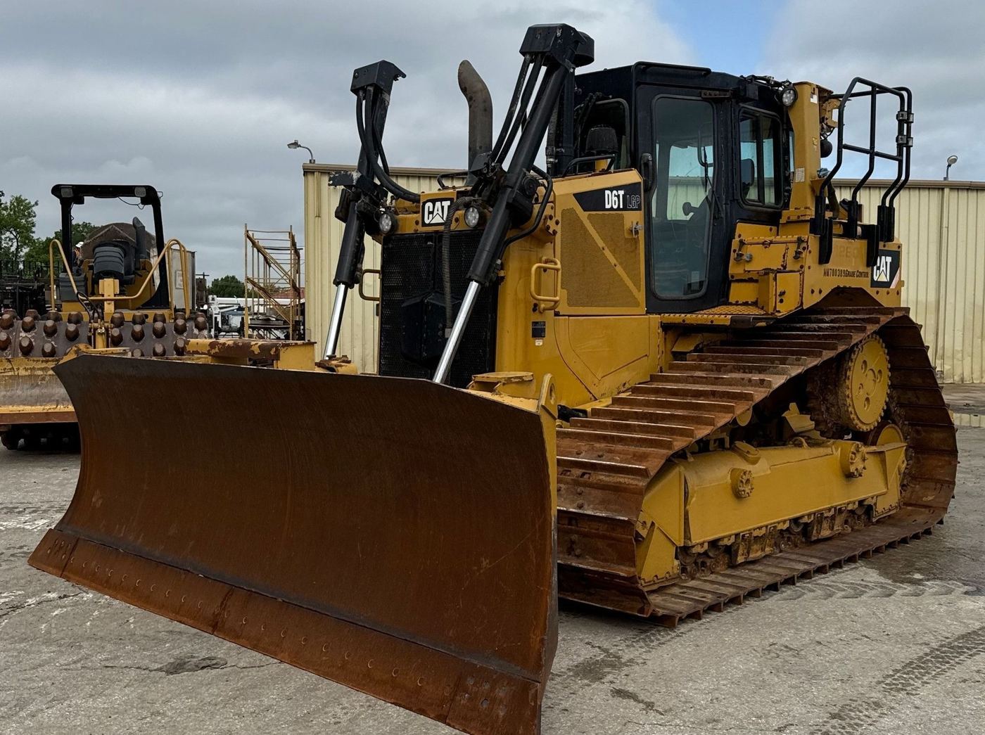 Dozer working